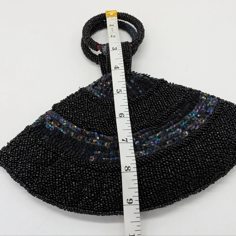 ✨3/$15 Black Beaded Triangle Clutch Purse